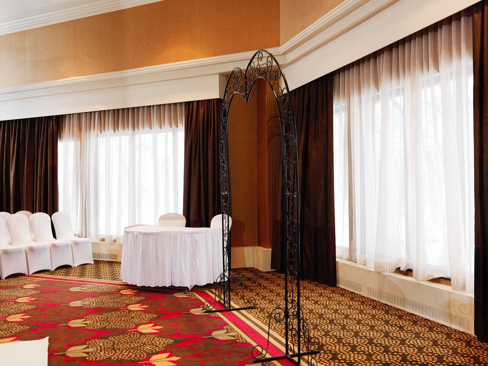 Delta Hotels By Marriott Saskatoon Downtown מראה חיצוני תמונה
